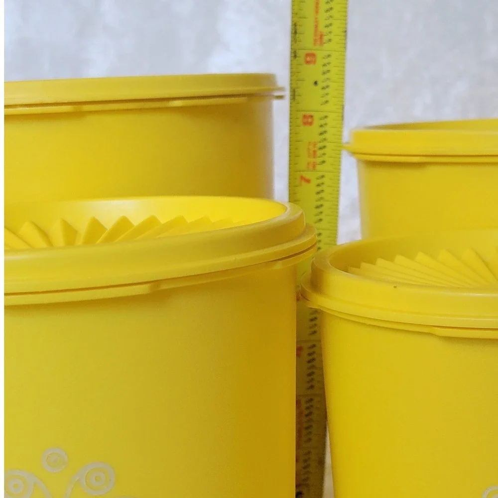 4 Vtg Tupperware Daffodil Sun Yellow Canister Set Sunburst Lids 805 807 809 811